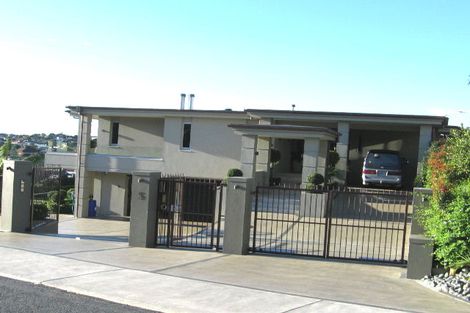 Photo of property in 5 Te Akau Crescent, Bucklands Beach, Auckland, 2012