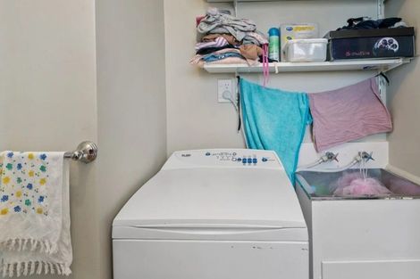 Photo of property in 121-123 Bell Road, Waiwhetu, Lower Hutt, 5010