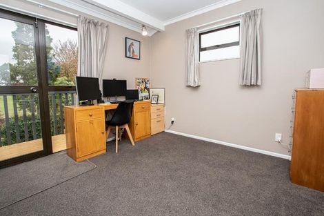 Photo of property in 27 Pelorus Street, Glenview, Hamilton, 3206