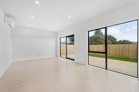 Photo of property in 3/28 Ludlow Terrace, Totara Vale, Auckland, 0627