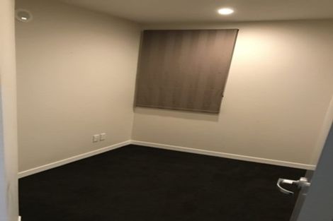 Photo of property in 4/107 Great South Road, Papakura, 2110