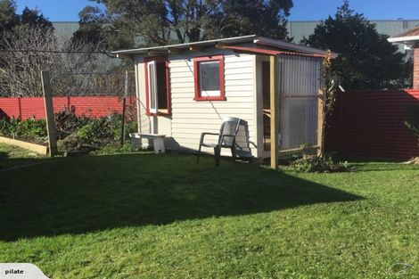 Photo of property in 83 Clyde Crescent, Roslyn, Palmerston North, 4414