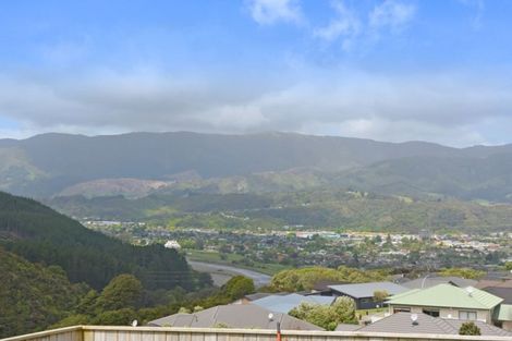Photo of property in 103 Kirton Drive, Riverstone Terraces, Upper Hutt, 5018