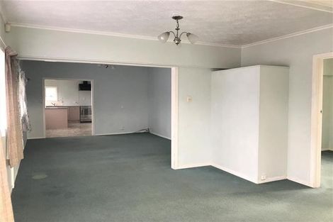 Photo of property in 2/4 Thompson Street, Mangere East, Auckland, 2024