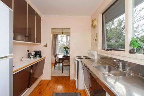 Photo of property in 15 Bishopgate Street, Birkdale, Auckland, 0626