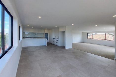 Photo of property in 122a Bucklands Beach Road, Bucklands Beach, Auckland, 2012