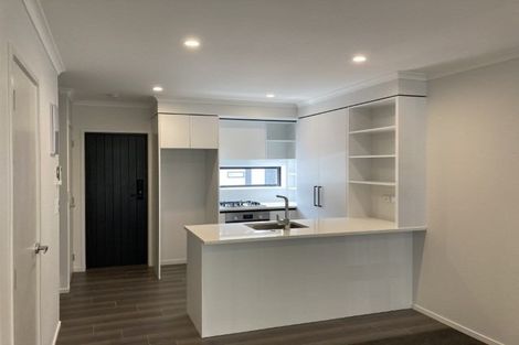 Photo of property in 2/14 Ruakiwi Road, Hamilton Lake, Hamilton, 3204