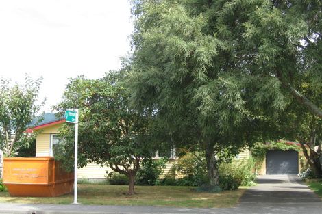 Photo of property in 43 Kiwi Street, Heretaunga, Upper Hutt, 5018