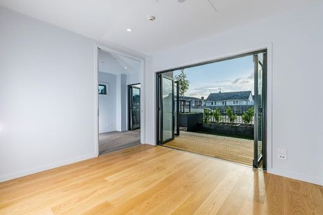 Photo of property in Frank Sargeson Apts, 1/74g Anzac Street, Takapuna, Auckland, 0622
