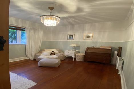 Photo of property in 12 Packe Street, Edgeware, Christchurch, 8013