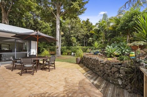 Photo of property in 1 Garden Court, Haruru, 0204