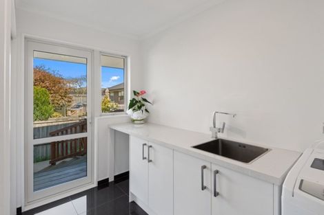 Photo of property in 128 Halswell Junction Road, Halswell, Christchurch, 8025