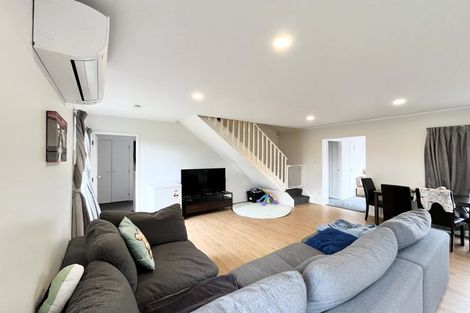 Photo of property in 58 Kewa Road, Albany Heights, Auckland, 0632