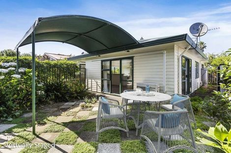 Photo of property in 2b Curzon Street, Onehunga, Auckland, 1061