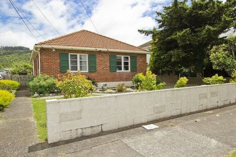 Photo of property in 13 Pearce Crescent, Taita, Lower Hutt, 5011