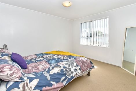 Photo of property in 18 Taitimu Drive, Weymouth, Auckland, 2103