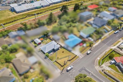 Photo of property in 67 Bell Street, Tawa, Wellington, 5028