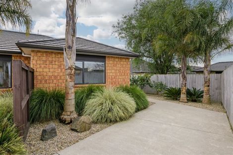 Photo of property in 12 Hampshire Court, Flagstaff, Hamilton, 3210