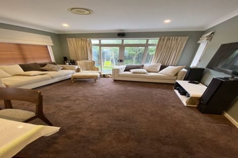 Photo of property in 12 Gifford Grove, Churton Park, Wellington, 6037