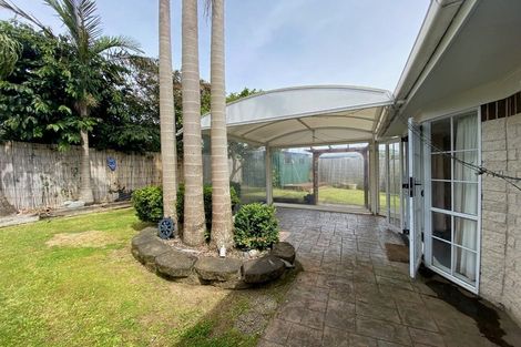 Photo of property in 11 Bexley Place, Pahurehure, Papakura, 2113