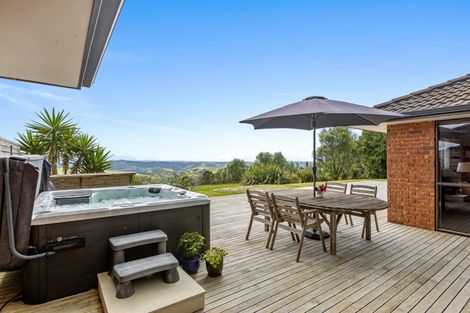 Photo of property in 218 Govan Wilson Road, Whangaripo, Warkworth, 0985