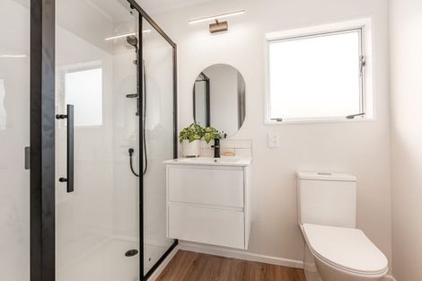 Photo of property in 12 Gaff Place, Whitby, Porirua, 5024