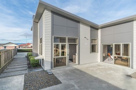 Photo of property in 46 Branigan Parade, Kelvin Grove, Palmerston North, 4414