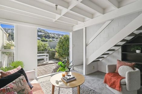 Photo of property in Paddington Apartments, 10/15 Mckinley Crescent, Brooklyn, Wellington, 6021