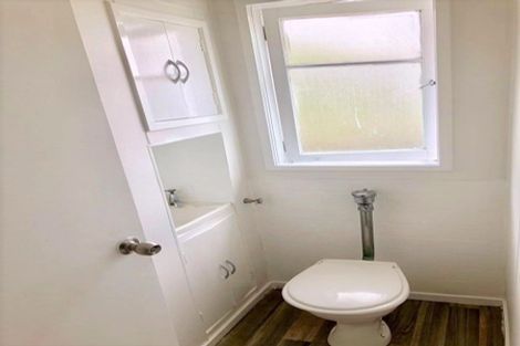 Photo of property in 2 Zion Road, Birkenhead, Auckland, 0626