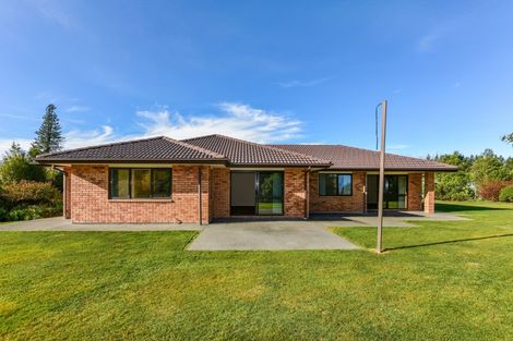 Photo of property in 2371 Homebush Road, Coalgate, 7673