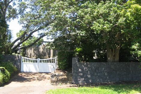 Photo of property in 2 Grand View Road, Remuera, Auckland, 1050