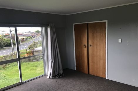 Photo of property in 2/140 Metcalfe Road, Ranui, Auckland, 0612