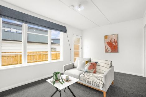 Photo of property in 4/3 Huia Grove, Elderslea, Upper Hutt, 5018