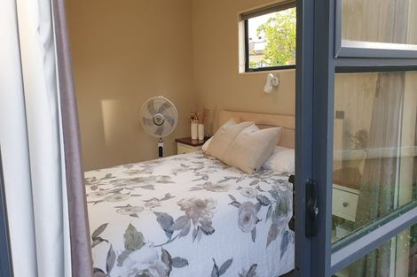 Photo of property in 35a Vincent Street, Howick, Auckland, 2014