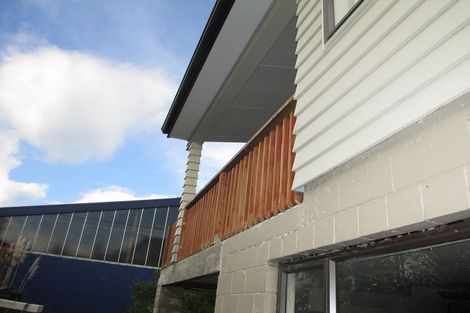 Photo of property in 9c Woodall Place, Totara Vale, Auckland, 0627