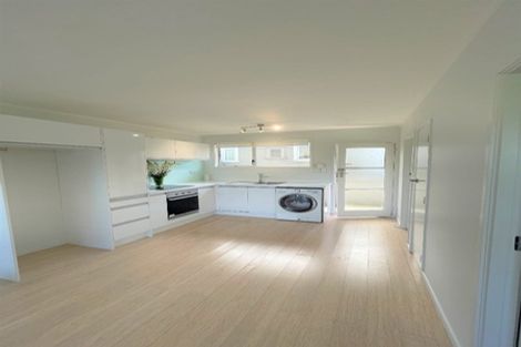 Photo of property in 9/11 Kingsway Avenue, Sandringham, Auckland, 1025