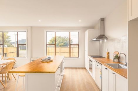 Photo of property in 62 Collingwood Street, New Brighton, Christchurch, 8061