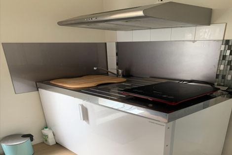 Photo of property in 73 Tamahere Drive, Glenfield, Auckland, 0629