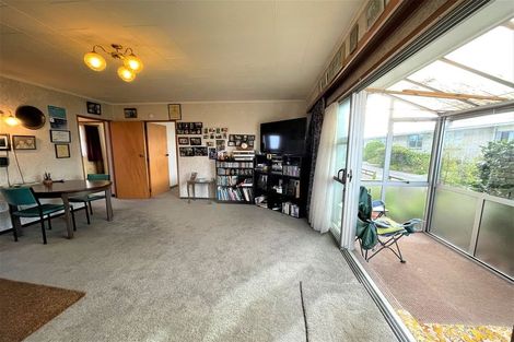 Photo of property in 159h Clyde Street, Balclutha, 9230