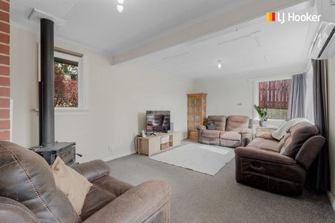 Photo of property in 8 Corbett Street, Green Island, Dunedin, 9018