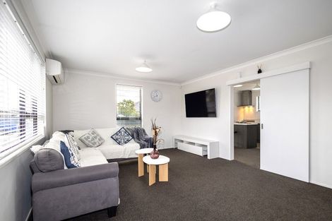 Photo of property in 1/164 Edgeware Road, Edgeware, Christchurch, 8013