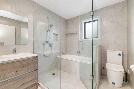 Photo of property in 23a Wylie Avenue, Sunnynook, Auckland, 0620