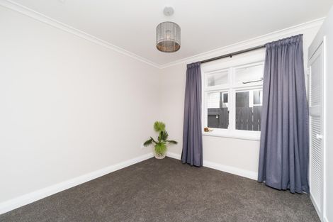 Photo of property in 85 Shamrock Street, Takaro, Palmerston North, 4412