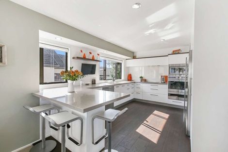 Photo of property in 2/30 Takutai Avenue, Bucklands Beach, Auckland, 2012