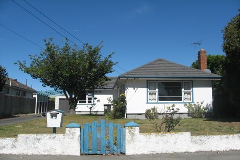 Photo of property in 43 Vivian Street, Burwood, Christchurch, 8083