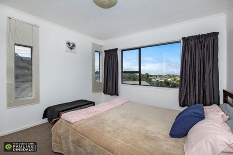 Photo of property in 17 Granfield Place, Te Kamo, Whangarei, 0112