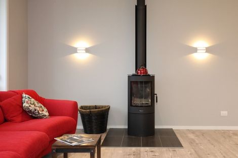 Photo of property in 169 Kimihia Road, Huntly, 3771