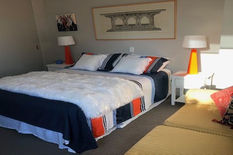 Photo of property in 3 Bath Street, Plimmerton, Porirua, 5026