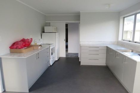 Photo of property in 40 Rangitake Drive, Spotswood, New Plymouth, 4310