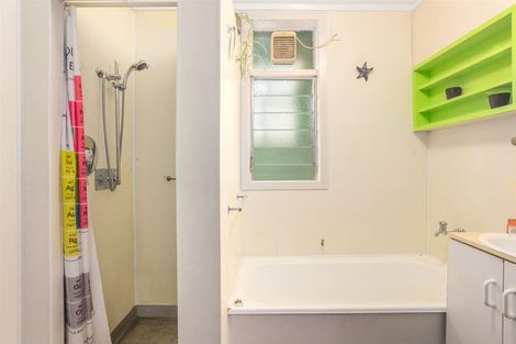 Photo of property in 185 Rintoul Street, Berhampore, Wellington, 6023